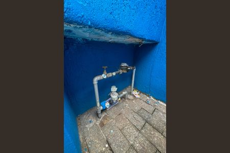 Casa à venda com 370m², 5 quartos e 3 vagas Casa à venda com 370m², 5 quartos e 3 vagasFachada