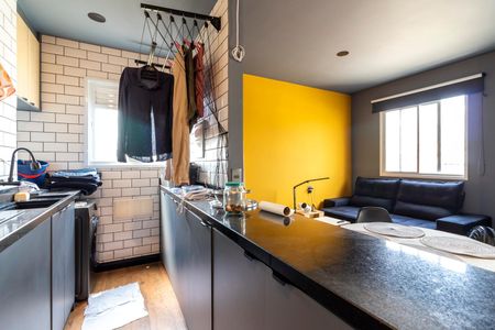 Apartamento à venda com 38m², 1 quarto e 1 vaga Apartamento à venda com 38m², 1 quarto e 1 vagaCozinha e Área de Serviço