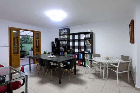 Apartamento à venda com 152m², 3 quartos e sem vagaFoto 01