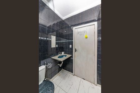 Apartamento para alugar com 90m², 2 quartos e sem vagaBanheiro