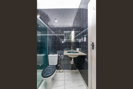 Apartamento para alugar com 90m², 2 quartos e sem vagaBanheiro