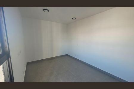 Apartamento à venda com 27m², 1 quarto e sem vaga Apartamento à venda com 27m², 1 quarto e sem vagaSala/Quarto