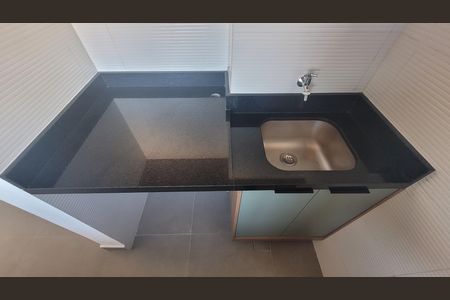Área de serviço de apartamento para alugar com 1 quarto, 27m² em Vila Formosa, São Paulo