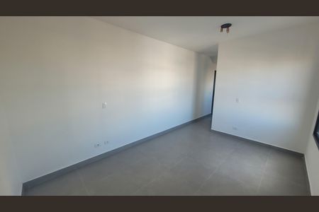 Apartamento à venda com 27m², 1 quarto e sem vaga Apartamento à venda com 27m², 1 quarto e sem vagaSala/Quarto