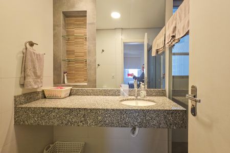 Apartamento para alugar com 130m², 3 quartos e 1 vagaBanheiro Social