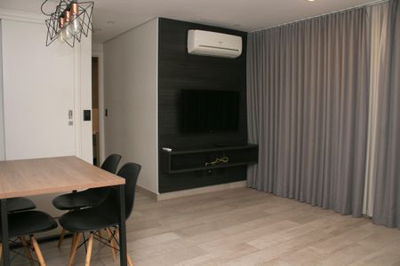 Sala de apartamento para alugar com 2 quartos, 60m² em Lourdes, Belo Horizonte