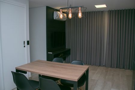 Apartamento para alugar com 60m², 2 quartos e 2 vagas Apartamento para alugar com 60m², 2 quartos e 2 vagasSala