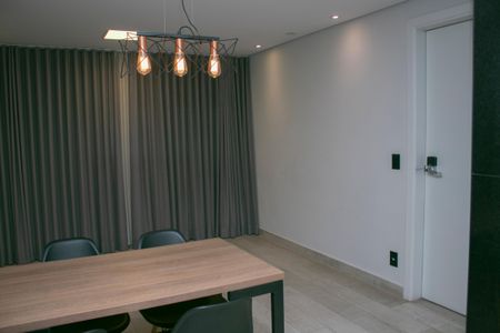 Sala de apartamento para alugar com 2 quartos, 60m² em Lourdes, Belo Horizonte