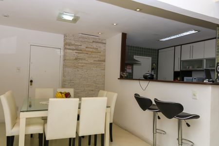 Apartamento para alugar com 79m², 2 quartos e sem vagaSala de Jantar