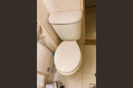 Apartamento para alugar com 79m², 2 quartos e sem vagaBanheiro da Suíte