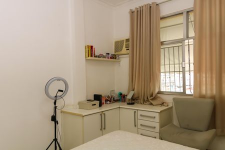 Apartamento para alugar com 79m², 2 quartos e sem vagaQuarto 