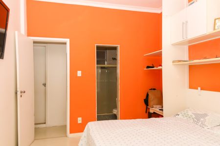 Apartamento para alugar com 79m², 2 quartos e sem vagaSuíte