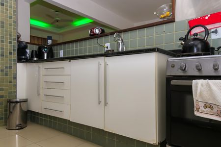 Apartamento para alugar com 79m², 2 quartos e sem vagaCozinha