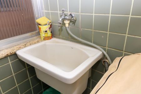 Apartamento para alugar com 79m², 2 quartos e sem vagaÁrea de Serviço