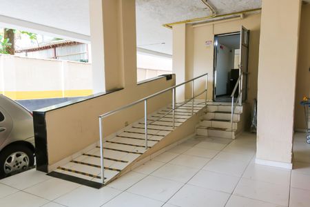 Apartamento para alugar com 79m², 2 quartos e sem vagaEntrada de Serviço