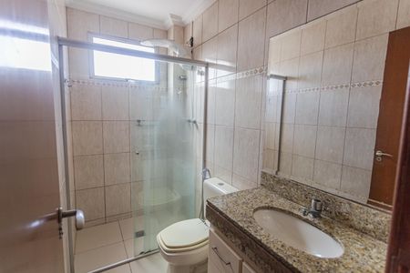 Apartamento à venda com 200m², 4 quartos e 4 vagasBanheiro da Suíte 1