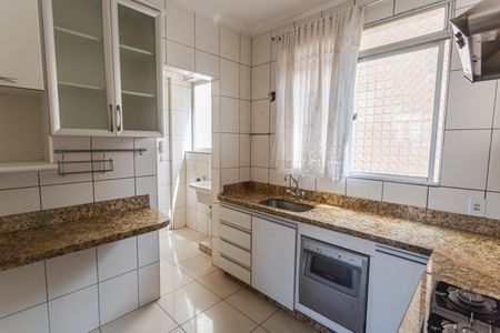 Apartamento à venda com 200m², 4 quartos e 4 vagasCozinha