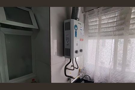 Apartamento à venda com 56m², 3 quartos e 1 vagaÁrea de Serviço