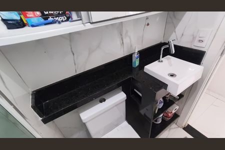 Apartamento à venda com 56m², 3 quartos e 1 vagaBanheiro