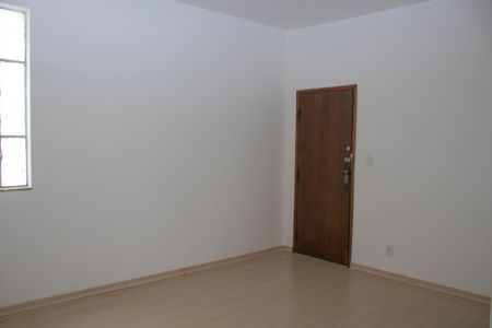 Apartamento para alugar com 110m², 3 quartos e 1 vagaSala