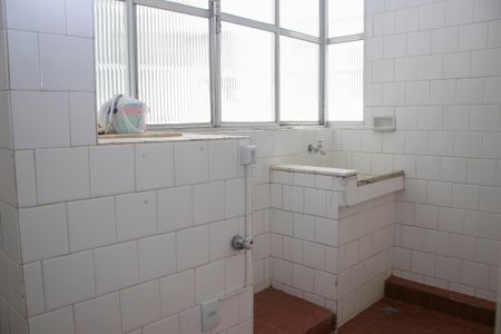 Apartamento para alugar com 110m², 3 quartos e 1 vagaÁrea de Serviço