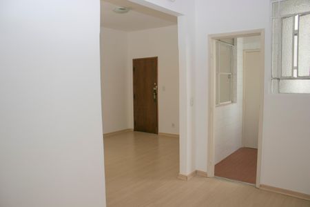 Apartamento para alugar com 110m², 3 quartos e 1 vagaSala