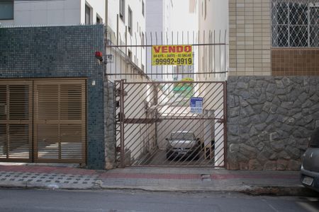 Apartamento para alugar com 110m², 3 quartos e 1 vagaFachada