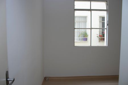Apartamento para alugar com 110m², 3 quartos e 1 vagaQuarto 1