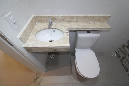 Casa à venda com 87m², 2 quartos e 2 vagasBanheiro