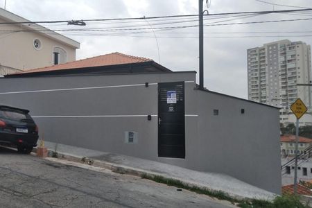 Casa à venda com 87m², 2 quartos e 2 vagasFachada