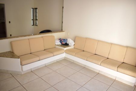 Casa para alugar com 295m², 4 quartos e 4 vagasSala 2