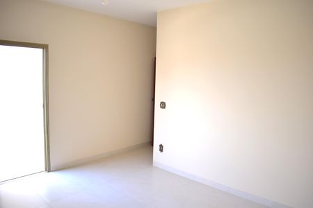 Casa para alugar com 295m², 4 quartos e 4 vagasSuíte