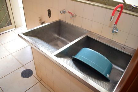 Casa para alugar com 295m², 4 quartos e 4 vagasÁrea de Serviço