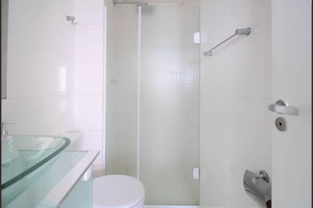 Apartamento para alugar com 47m², 2 quartos e 1 vaga Apartamento para alugar com 47m², 2 quartos e 1 vagaBanheiro