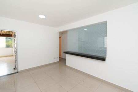 Sala de apartamento para alugar com 3 quartos, 86m² em Diamante, Belo Horizonte