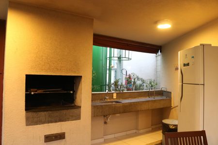 Apartamento para alugar com 33m², 1 quarto e sem vagaÁrea comum - Churrasqueira