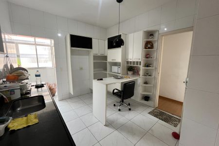 Apartamento à venda com 80m², 2 quartos e 2 vagasCozinha