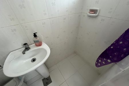 Apartamento à venda com 80m², 2 quartos e 2 vagasBanheiro de serviço