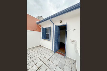 Casa à venda com 300m², 4 quartos e 3 vagas Casa à venda com 300m², 4 quartos e 3 vagasVaranda Suíte