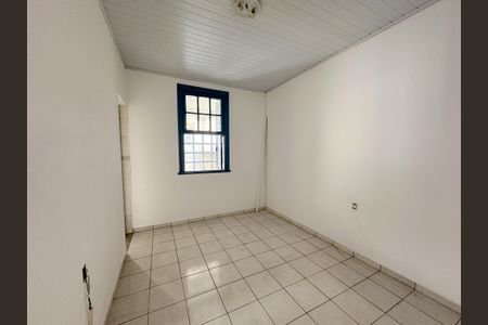 Casa à venda com 300m², 4 quartos e 3 vagas Casa à venda com 300m², 4 quartos e 3 vagasQuarto de Serviço