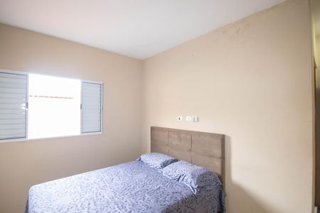 Casa à venda com 140m², 4 quartos e 2 vagas Casa à venda com 140m², 4 quartos e 2 vagasSuíte