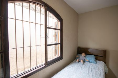 Casa à venda com 140m², 4 quartos e 2 vagas Casa à venda com 140m², 4 quartos e 2 vagasQuarto 1