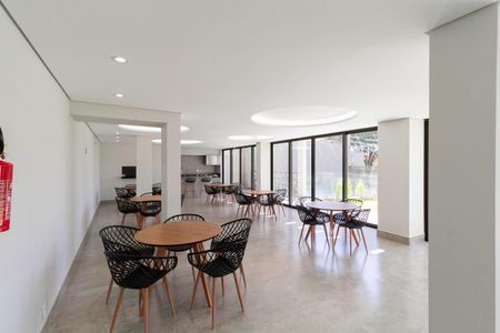 Apartamento à venda com 293m², 4 quartos e 6 vagasÁrea comum - Salão de festas