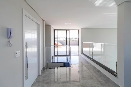 Apartamento à venda com 293m², 4 quartos e 6 vagasCobertura