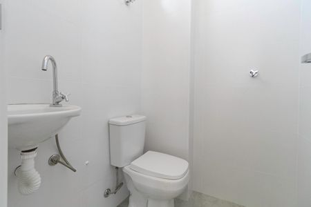 Apartamento à venda com 293m², 4 quartos e 6 vagasBanheiro de Serviço