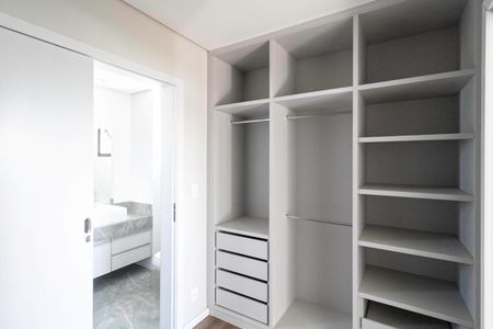 Apartamento à venda com 293m², 4 quartos e 6 vagasCloset da Suíte 2