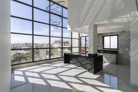 Apartamento à venda com 293m², 4 quartos e 6 vagasCozinha