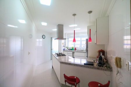 Apartamento à venda com 188m², 3 quartos e 4 vagasBanheiro da Suíte 3