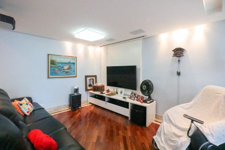 Sala de apartamento para alugar com 3 quartos, 188m² em Olímpico, São Caetano do Sul
