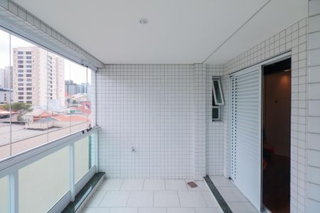 Apartamento à venda com 188m², 3 quartos e 4 vagasVaranda da Suíte 1 e 2